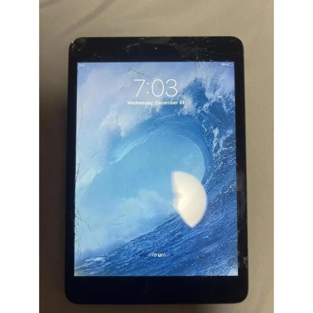 Apple iPad with Cracked Screen and Back Damage screen locked